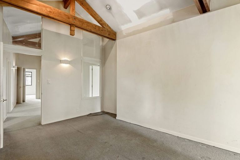 Photo of property in 2/96 Edward Avenue, Edgeware, Christchurch, 8013