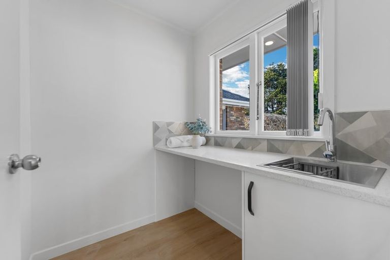 Photo of property in 9 Bunnythorpe Road, Papakura, 2110