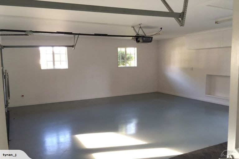 Photo of property in 12 Parade Court, Addington, Christchurch, 8024