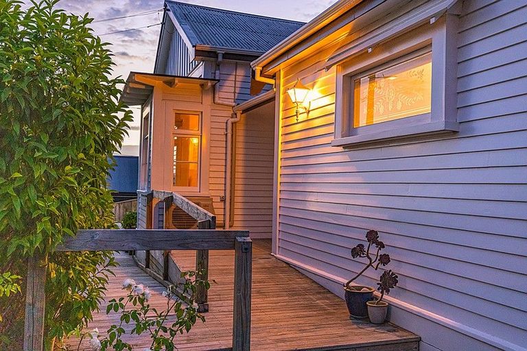 Photo of property in 2c Saint Leonard Street, Saint Johns Hill, Whanganui, 4501