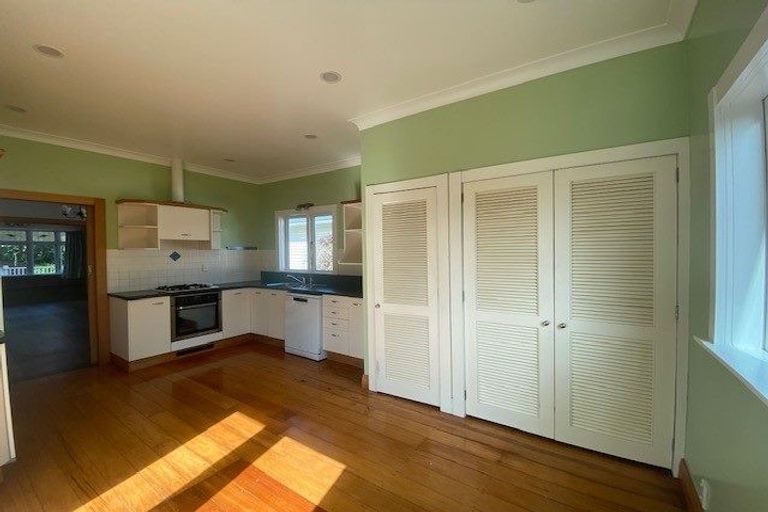 Photo of property in 61 Puriri Street, Woburn, Lower Hutt, 5010