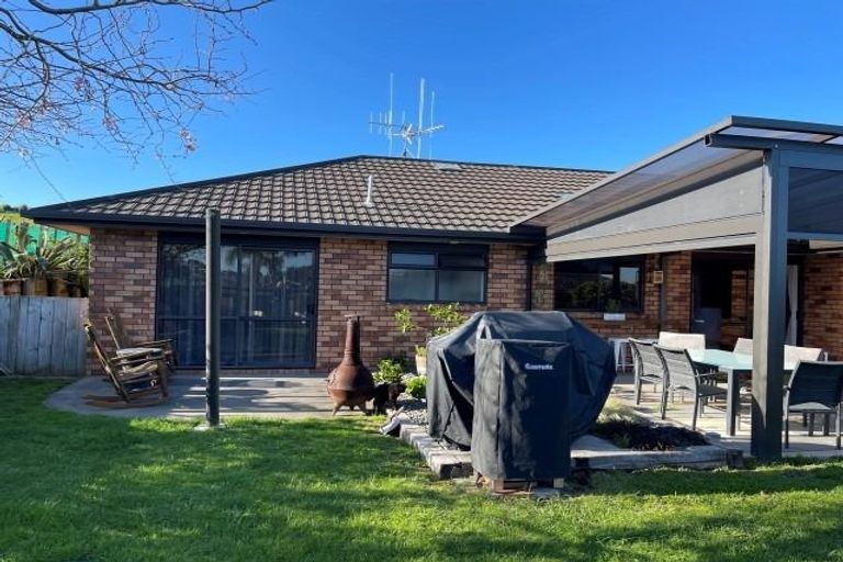 Photo of property in 12 Mynah Place, Welcome Bay, Tauranga, 3112