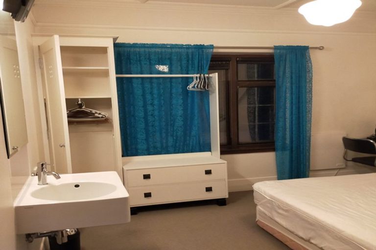 Photo of property in 663 George Street, North Dunedin, Dunedin, 9016