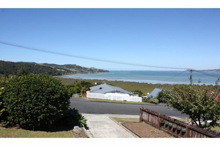 Photo of property in 12 Harbour View Road, Onerahi, Whangarei, 0110