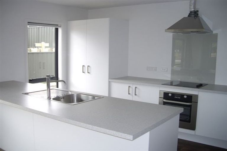 Photo of property in 17 Sunstone Crescent, Brown Owl, Upper Hutt, 5018