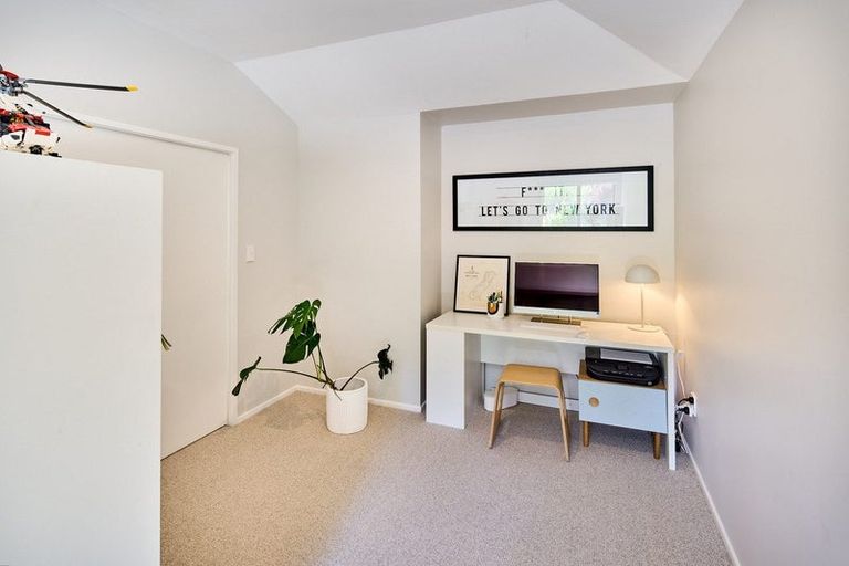 Photo of property in 74 Sinclair Way, Dyerville, Martinborough, 5781