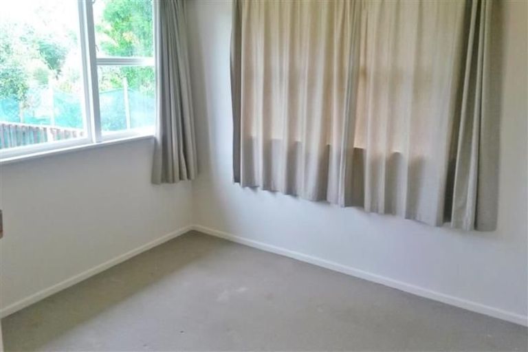 Photo of property in 15 Bittern Place, Henderson, Auckland, 0610