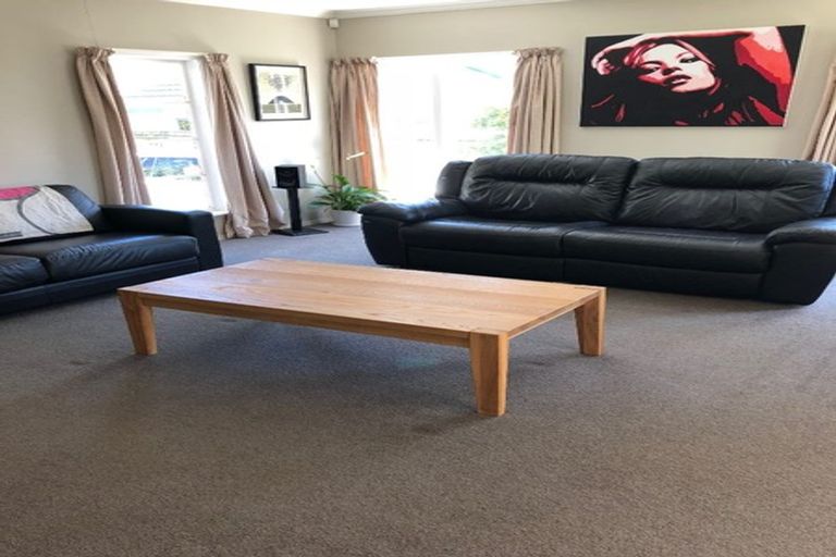 Photo of property in 15 Mclellan Street, Tawa, Wellington, 5028