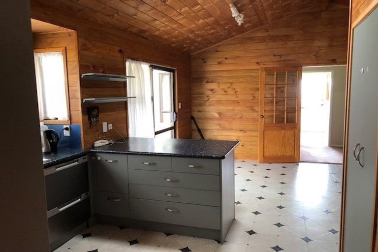 Photo of property in 26 Hoylake Place, Wattle Downs, Auckland, 2103