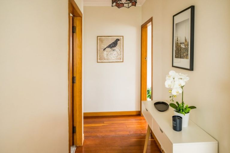 Photo of property in 163 Karepa Street, Brooklyn, Wellington, 6021