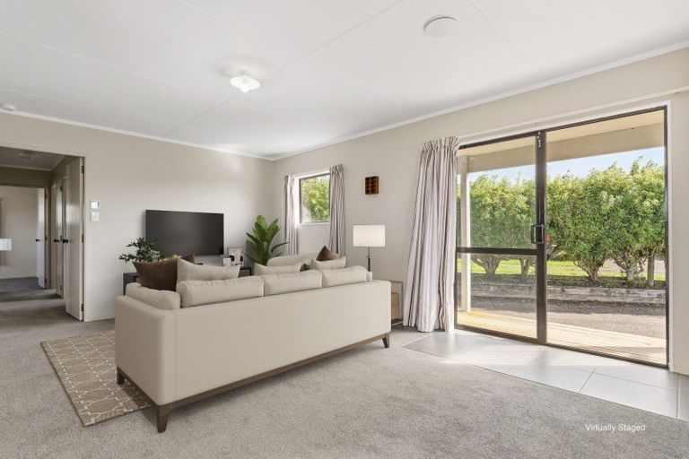 Photo of property in 54 Atuaroa Avenue, Te Puke, 3119