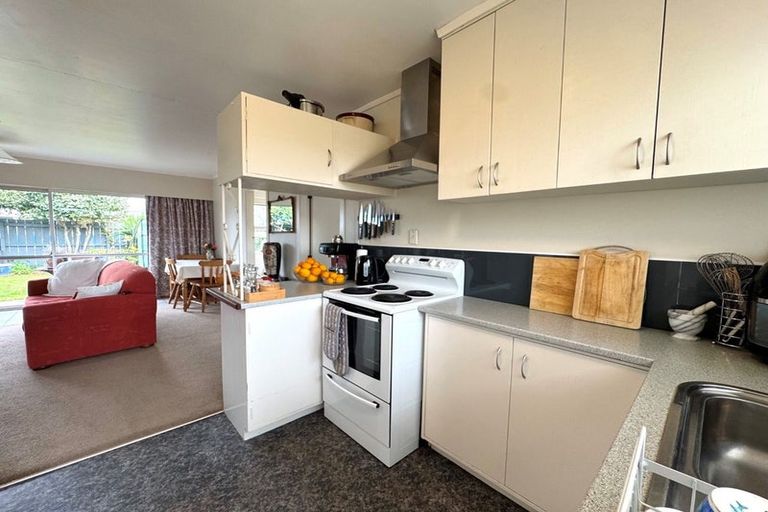 Photo of property in 21b Dickson Road, Papamoa Beach, Papamoa, 3118