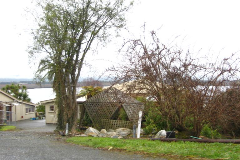 Photo of property in 66 Koe Street, Moana, 7872