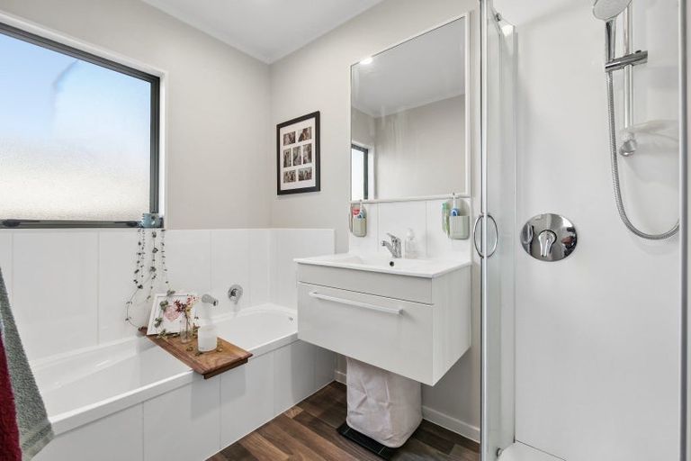 Photo of property in 65 Coopers Road, Dallington, Christchurch, 8061