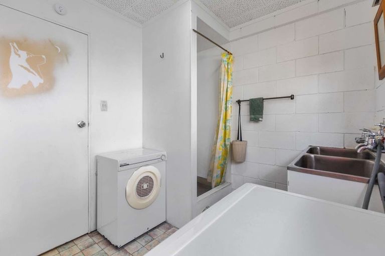 Photo of property in 10 Tarata Street, Matua, Tauranga, 3110