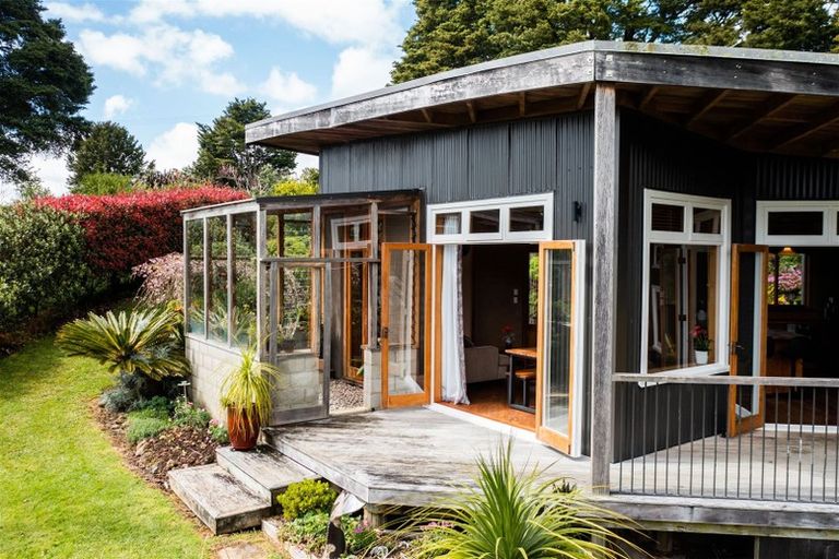 Photo of property in 397b Tauraroa Road, Maungakaramea, Whangarei, 0178