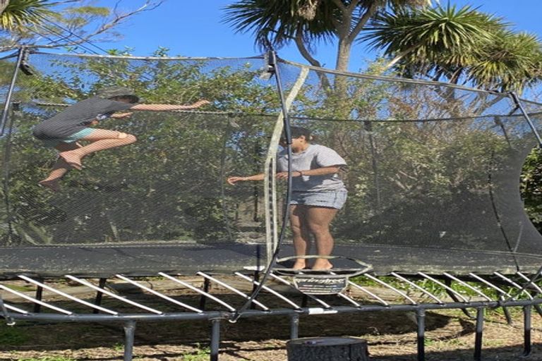 Photo of property in 29 Gillies Crescent, Waimarama, Havelock North, 4294