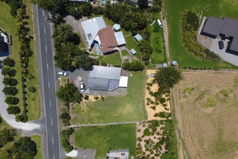 Photo of property in 340 Ocean Beach Road, Whangarei Heads, Whangarei, 0174