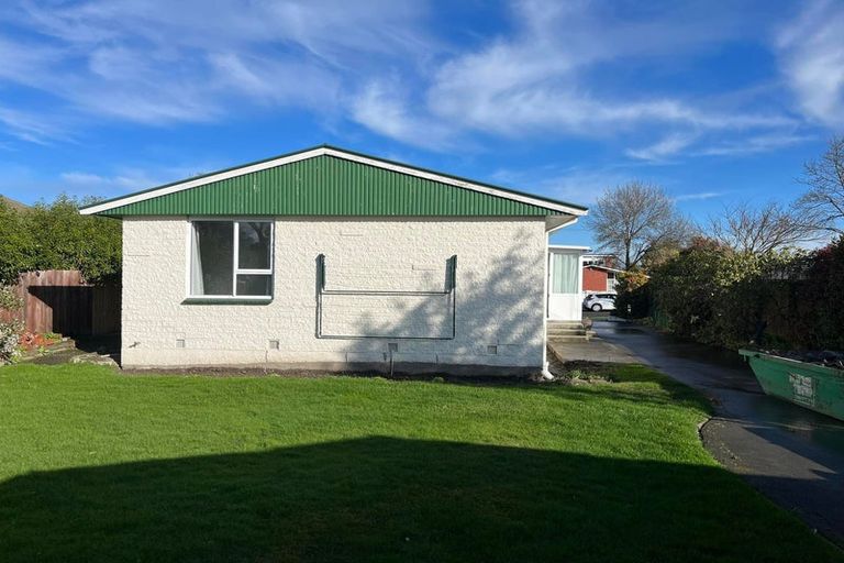 Photo of property in 4 Saffron Street, Bryndwr, Christchurch, 8053