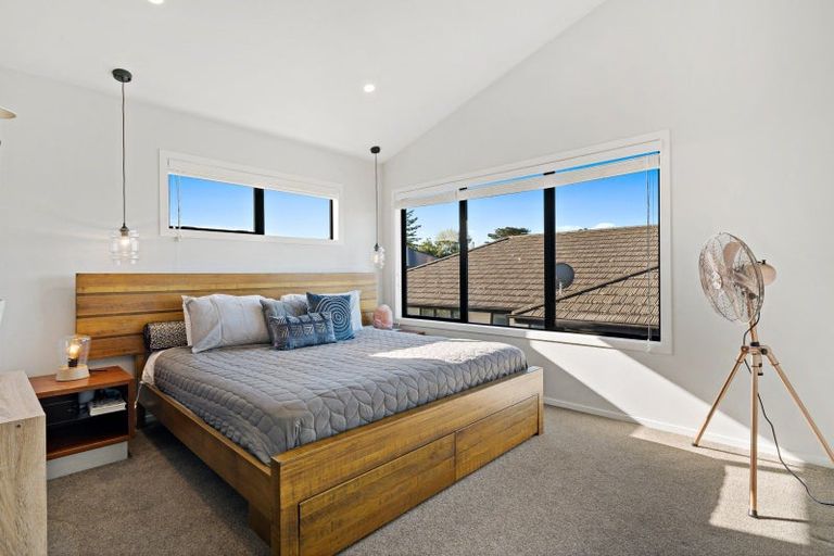 Photo of property in 3 Podgora Avenue, Kumeu, 0810