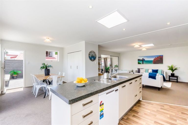Photo of property in 49 Donovan Road, Paraparaumu Beach, Paraparaumu, 5032