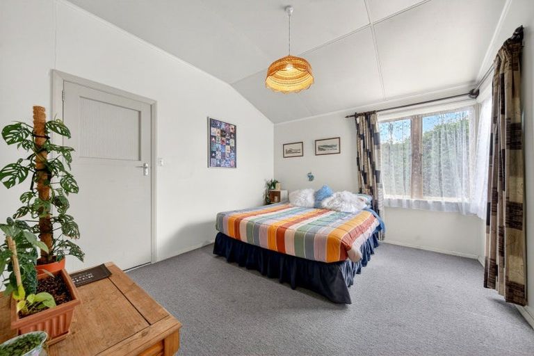 Photo of property in 24 South Belt, Solway, Masterton, 5810