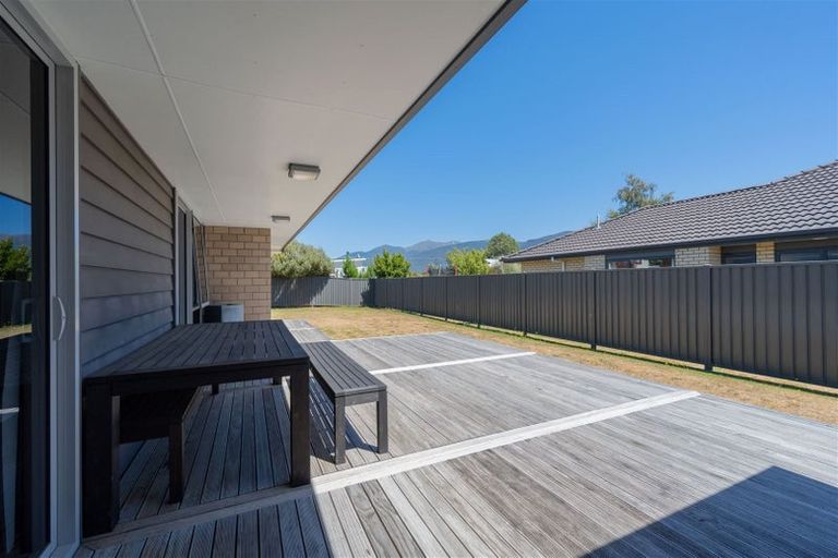 Photo of property in 16 Cunaris Way, Te Anau, 9600