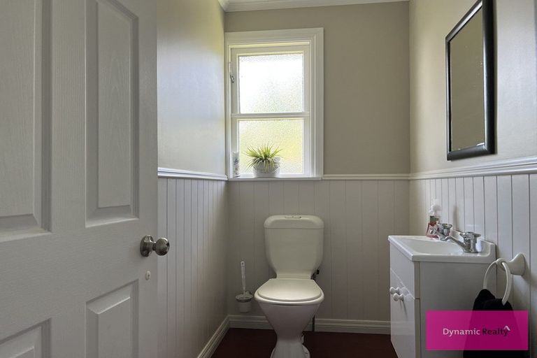 Photo of property in 15 Ilford Place, Awapuni, Palmerston North, 4412