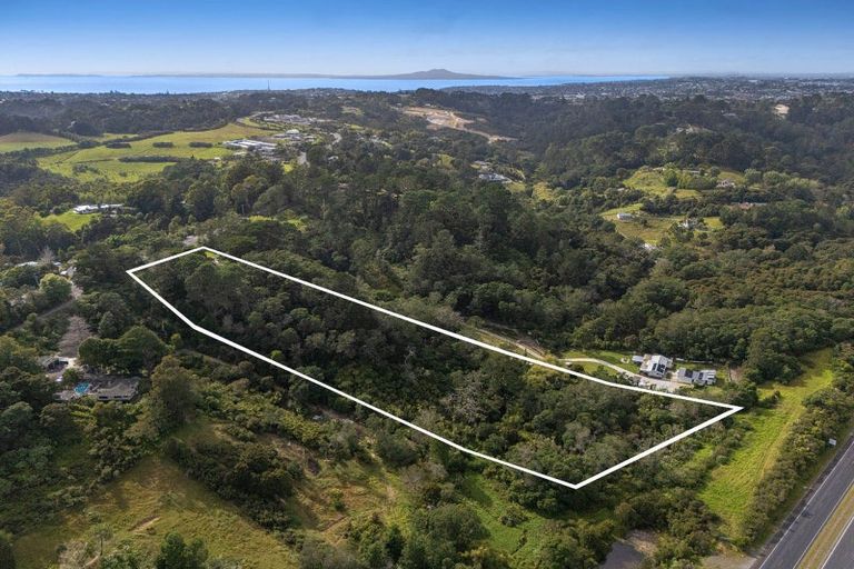 Photo of property in 1232 East Coast Road, Redvale, Albany, 0794