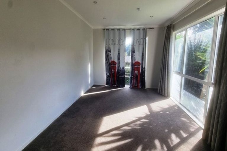 Photo of property in 128 Glendhu Road, Bayview, Auckland, 0629