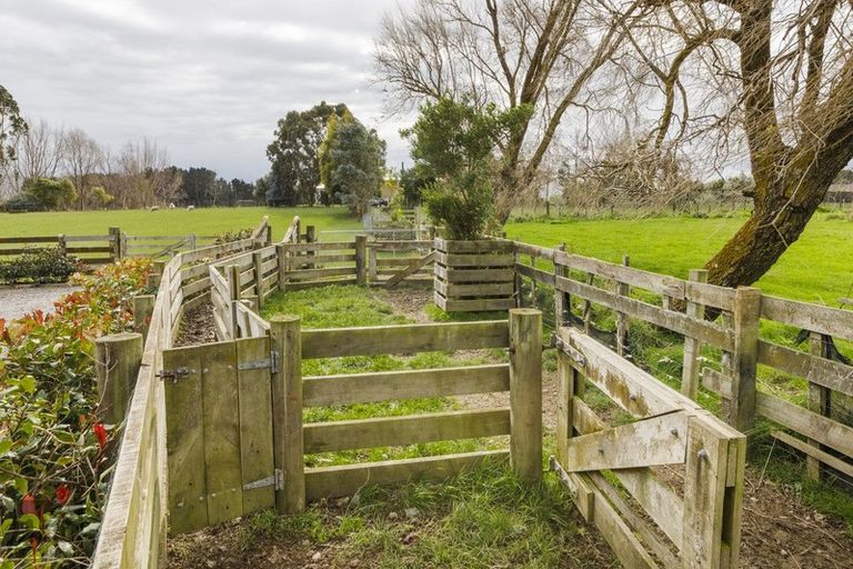 Photo of property in 965a Reid Line East, Bunnythorpe, Palmerston North, 4481