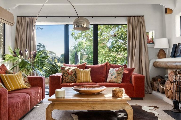 Photo of property in 214 Oceanbeach Road, Mount Maunganui, 3116