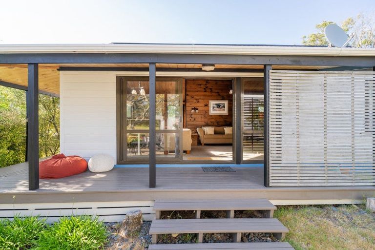 Photo of property in 28a Kennedy Park Drive, Pauanui, Hikuai, 3579