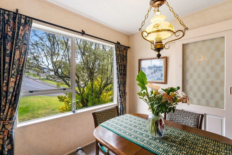 Photo of property in 81 Sunbrae Drive, Silverstream, Upper Hutt, 5019
