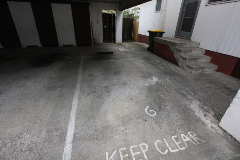 Photo of property in 6/27 Pakuranga Road, Pakuranga, Auckland, 2010