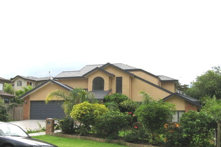 Photo of property in 41 Hogarth Rise, West Harbour, Auckland, 0618