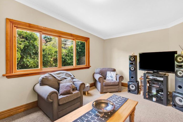 Photo of property in 4 Muhunoa West Road, Ohau, Levin, 5570