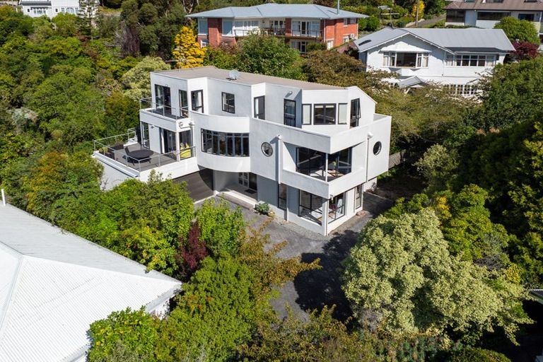 Photo of property in 37 Macmillan Avenue, Cashmere, Christchurch, 8022