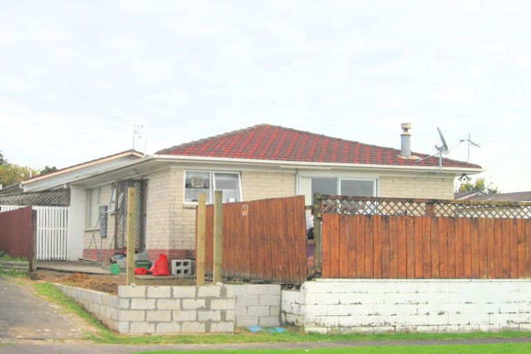 Photo of property in 1/12 Omana Road, Papatoetoe, Auckland, 2025
