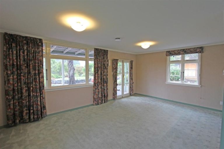 Photo of property in 266 Gladstone Road North, Mosgiel, 9092