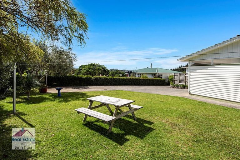 Photo of property in 16 Fisher Terrace, Te Kamo, Whangarei, 0112
