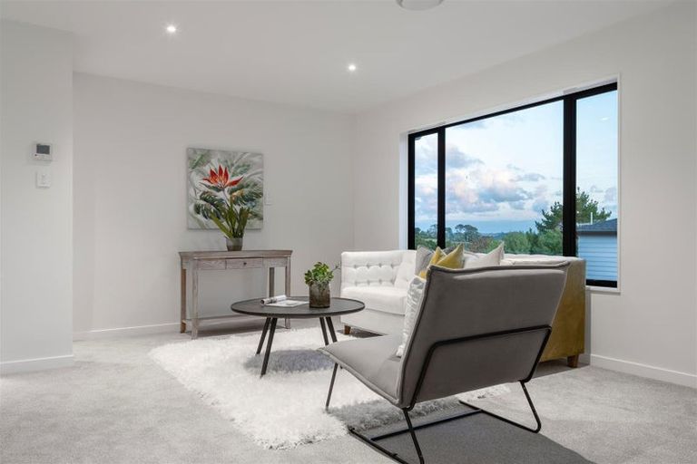 Photo of property in 3 Taku Close, Long Bay, Auckland, 0630