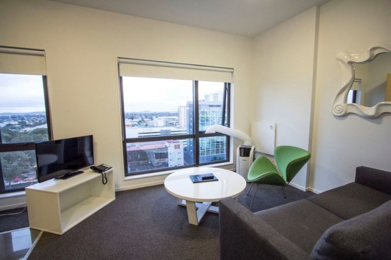 Photo of property in Twin Towers, 1104/17 Putney Way, Manukau, Auckland, 2104