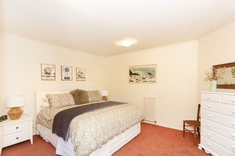 Photo of property in 16 Slade Street, Oamaru North, Oamaru, 9400