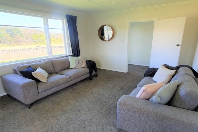 Photo of property in 9a Bamber Street, Castlecliff, Whanganui, 4501