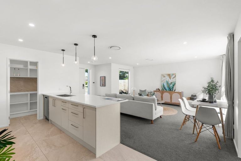 Photo of property in 28a Hooker Avenue, Bryndwr, Christchurch, 8053