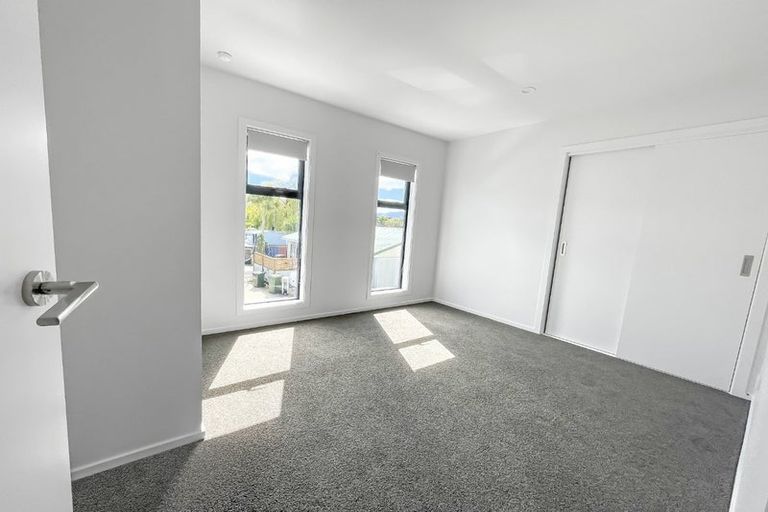 Photo of property in 9 Main Road, Wainuiomata, Lower Hutt, 5014