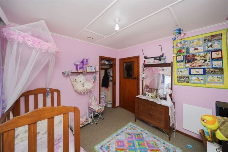 Photo of property in 23 Kauae Street, Manaia, 4612