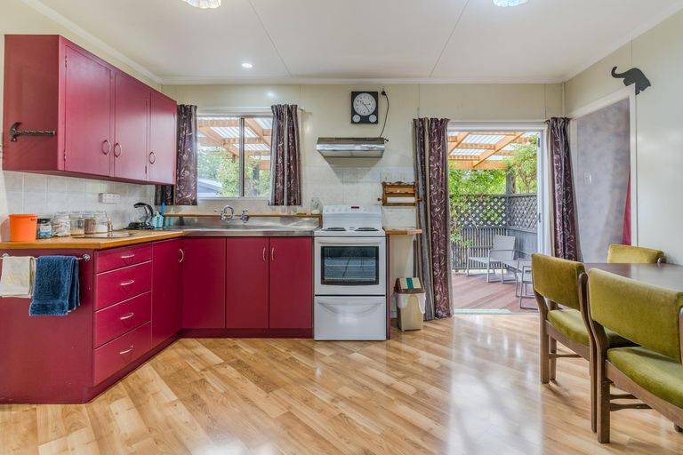 Photo of property in 15 Falstone Crescent, Twizel, 7901