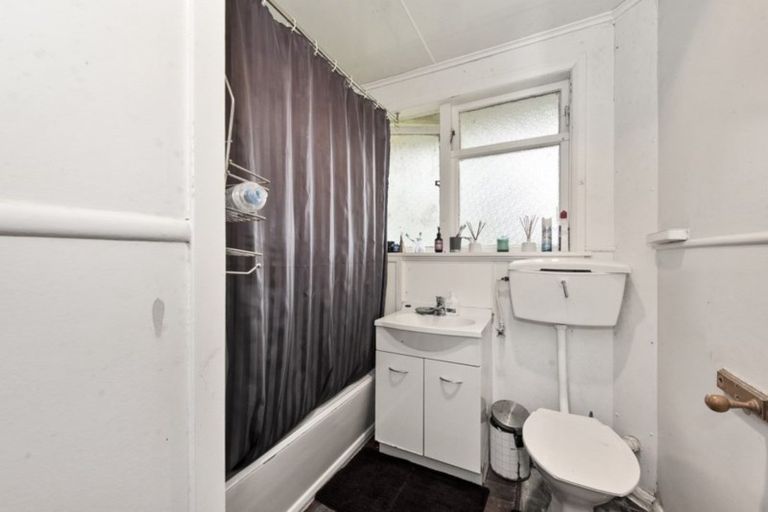 Photo of property in 9 Rawlings Street, Bader, Hamilton, 3206